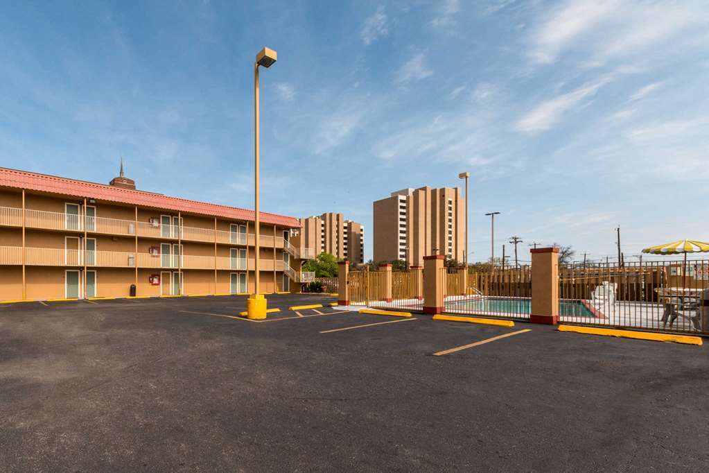 The Inn At Alamo / Riverwalk / Convention Center San Antonio Bagian luar foto